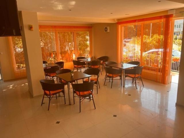 Hotel Paradise 로제넷츠 외부 사진